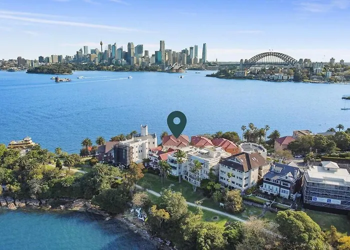 Cp007 - Cremorne Point Paradise Ferry At Your Doorstep